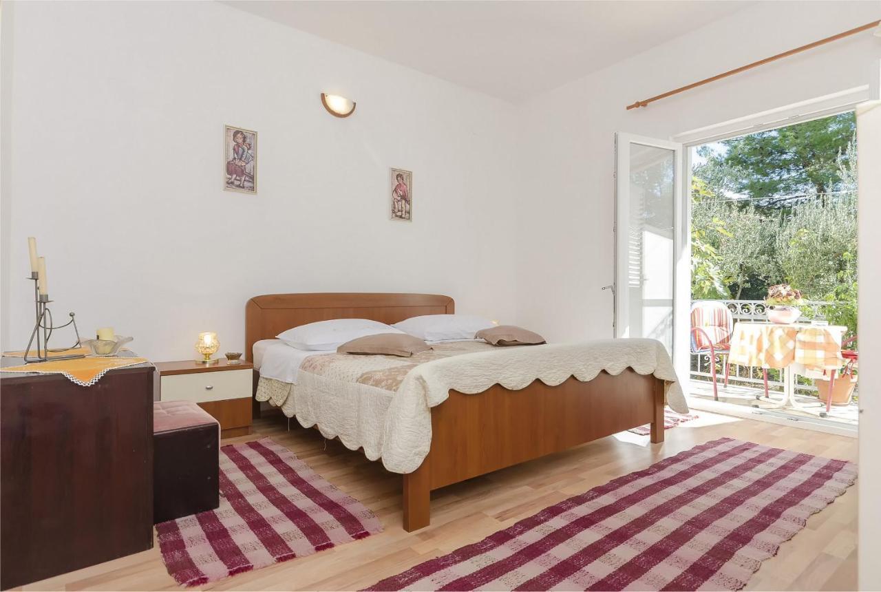 Apartment And Rooms Ema Vodice Eksteriør bilde